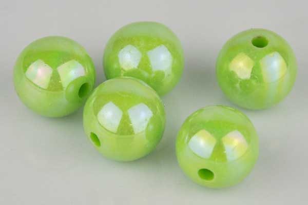 5 x Perlen mit Drahtloch 12 mm, grün