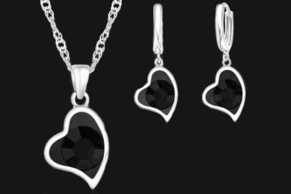 Schmuck-Set: 925 Sterling Silber Halskette mit Herz-Anhänger sowie Clip-Ohrringe