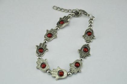 Armband 16 - 20cm mit vielen Hand-Beads und roten Perlen