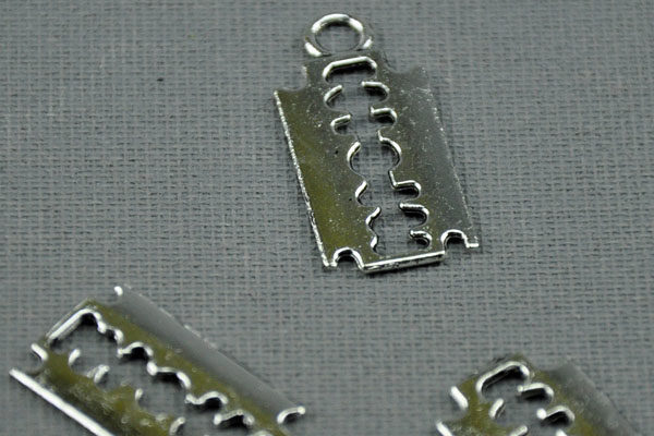 Tibet-Silber Ketten-Anhänger 23mm, RASIERKLINGE