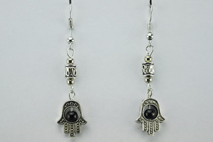 Tibet-Silber Ohr-Anhänger mit Hand und schwarzen Perlen