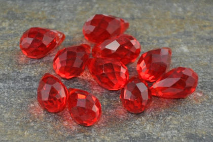 Swarovski Kristall Tropfen 12 x 8 mm, rot