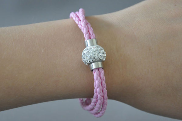 Shamballa Armband mit klaren Kristallen, rosa