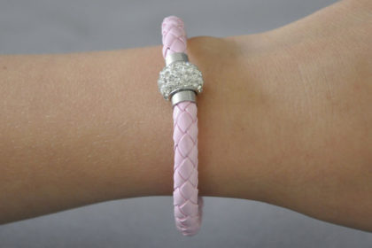 Shamballa Armband mit klaren Kristallen, rosa