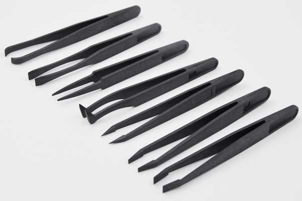 7-teiliges Pinzetten-Set aus Hart-Kunststoff, schwarz